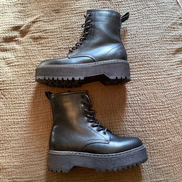 Betty black boots steve madden Clearance